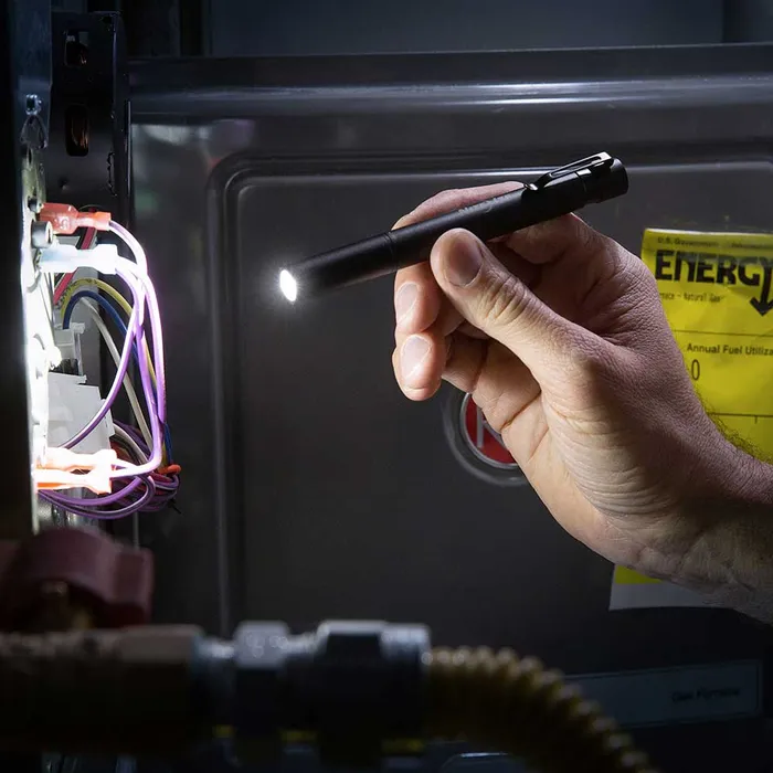 Radiant® Rechargeable Pen Light Nite Ize