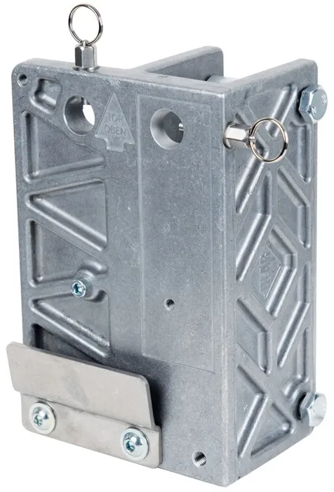 Tripod Mounting bracket for winches